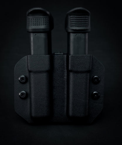 L.E.O Double Mag Carrier